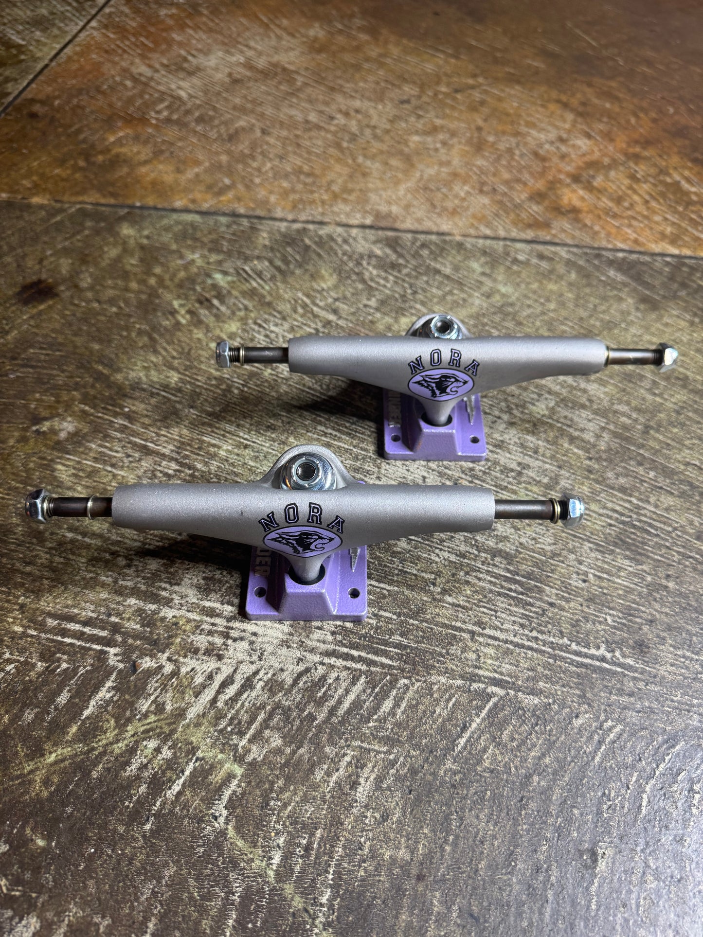 Thunder Nora Campus Raw/ Lavender 149 Trucks