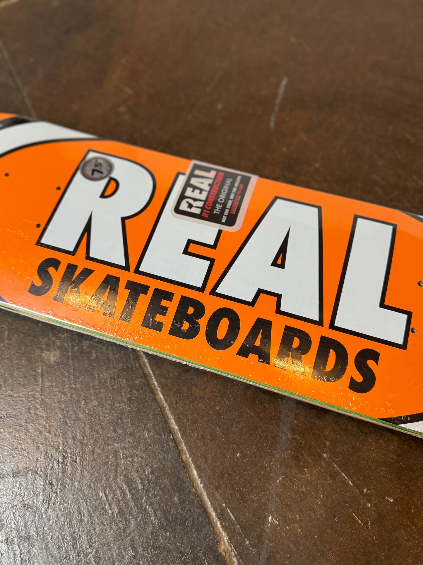 Real Team Classic Oval True Mid - 7.5 Deck