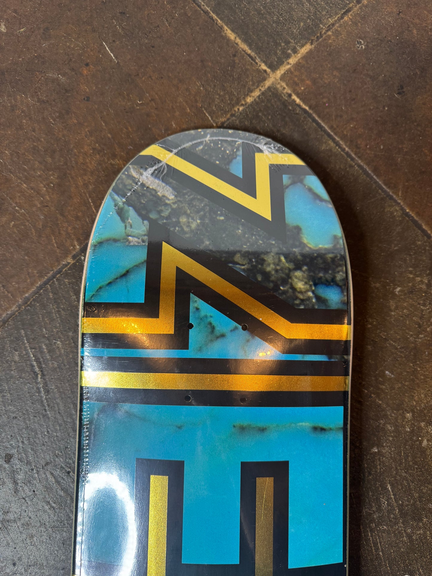 Adam Arunski Turquoise Bold Deck - 8.25