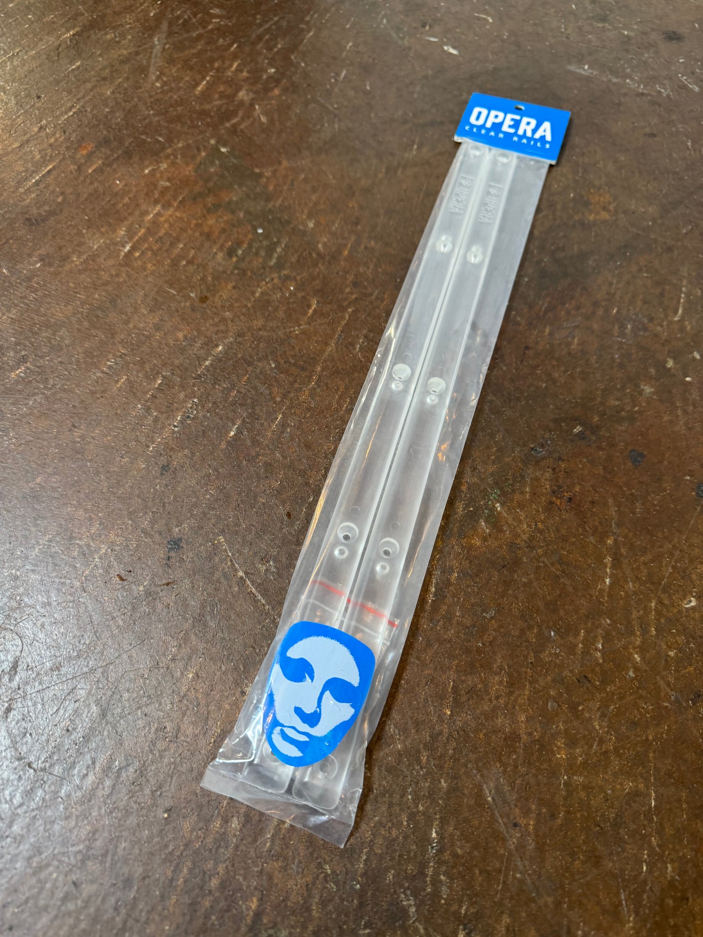 Opera Clear Rails