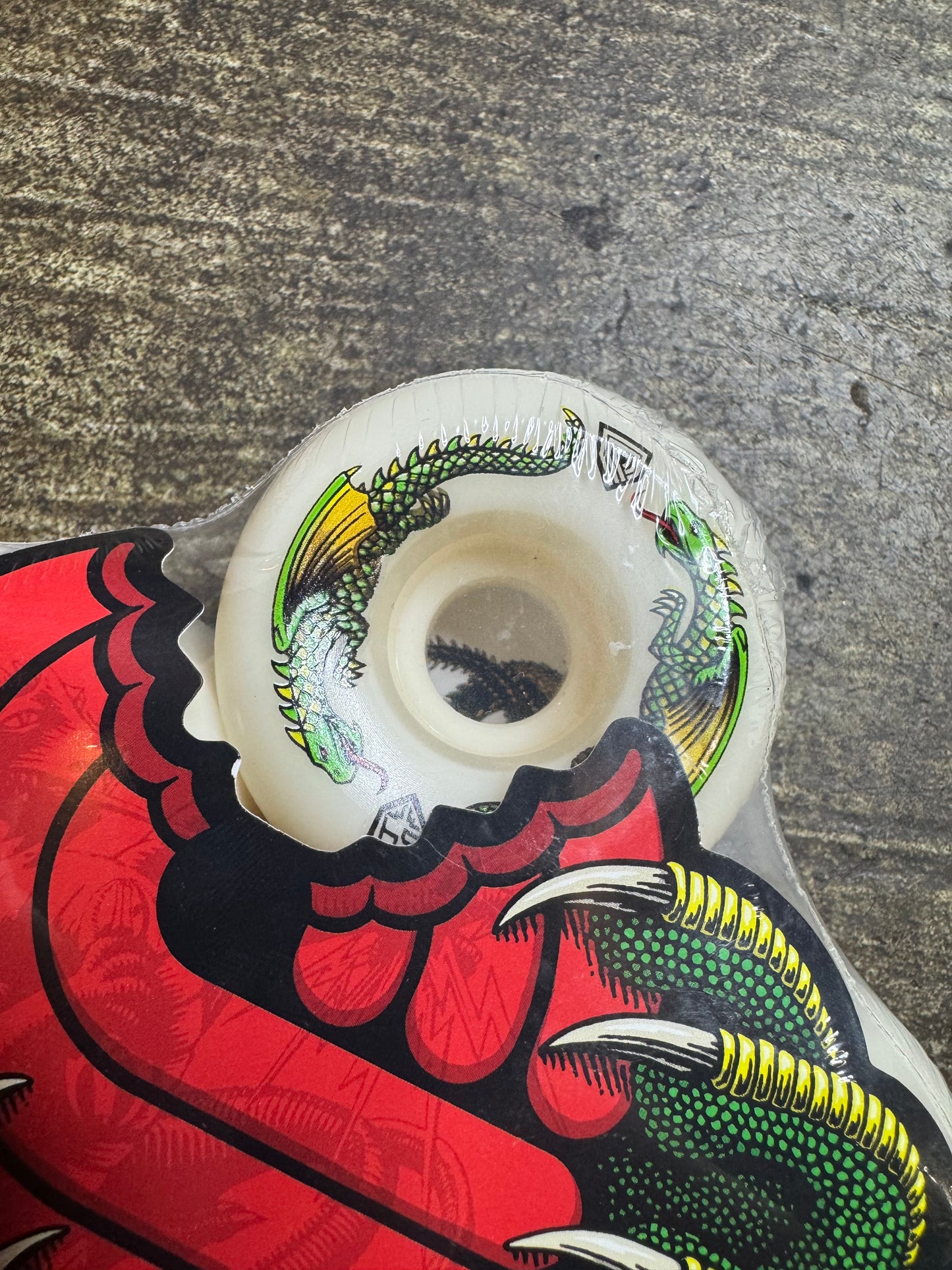 Dragon Formula White Wheels