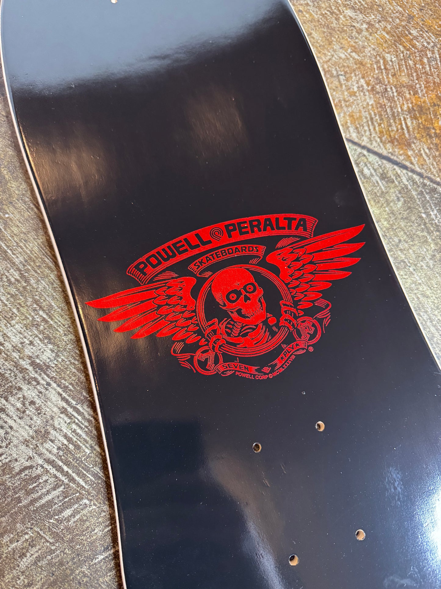 Geegah Ripper Silver Foil - 9.75” Deck