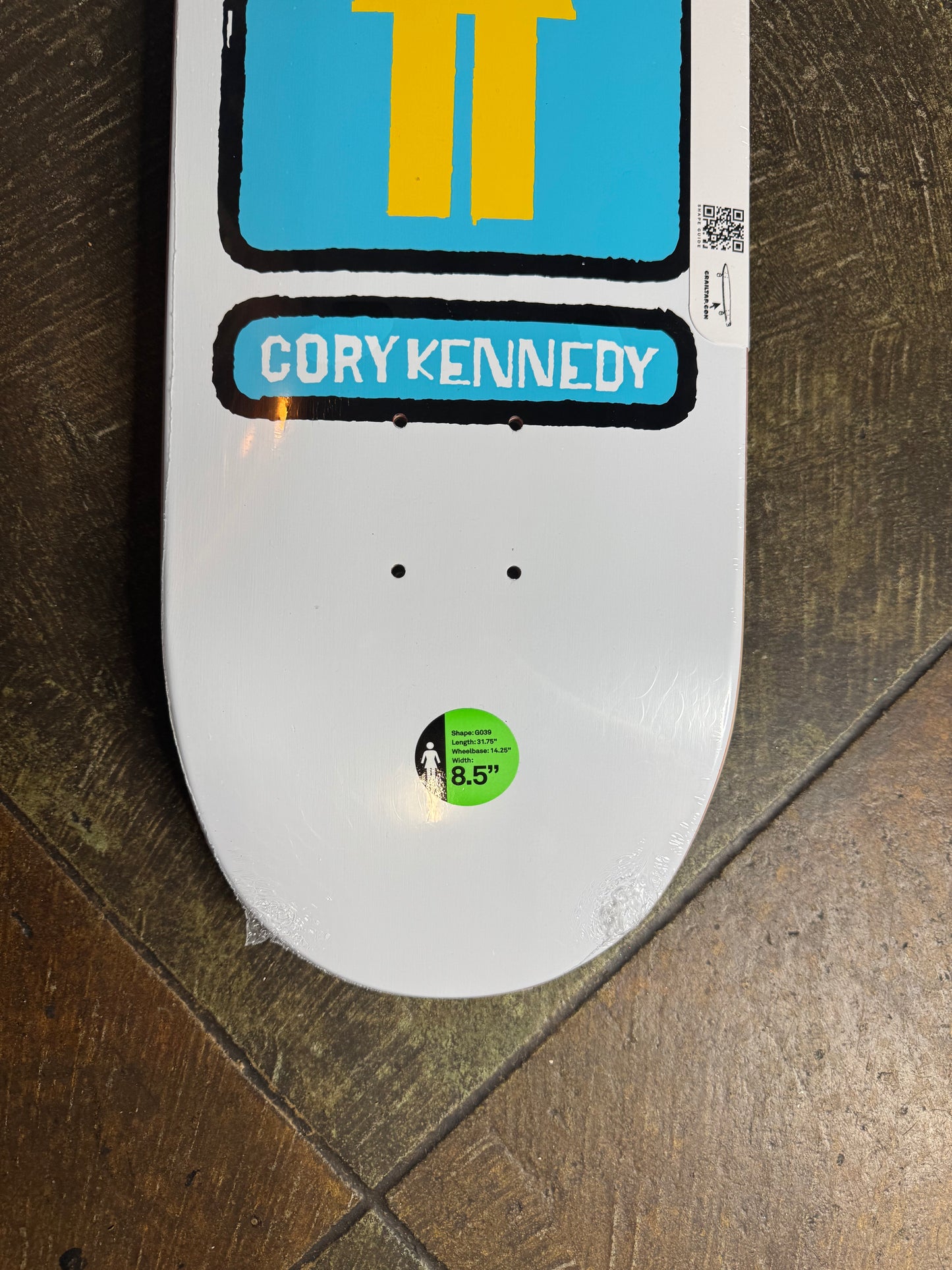 Kennedy Hand Shakers Deck - 8.5