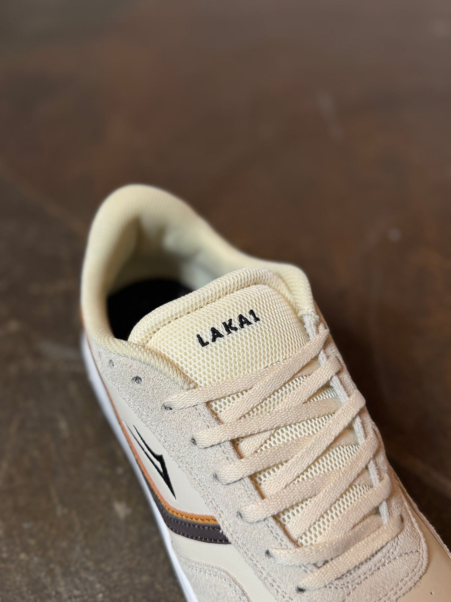 The Terrace - Cream Leather/ Suede
