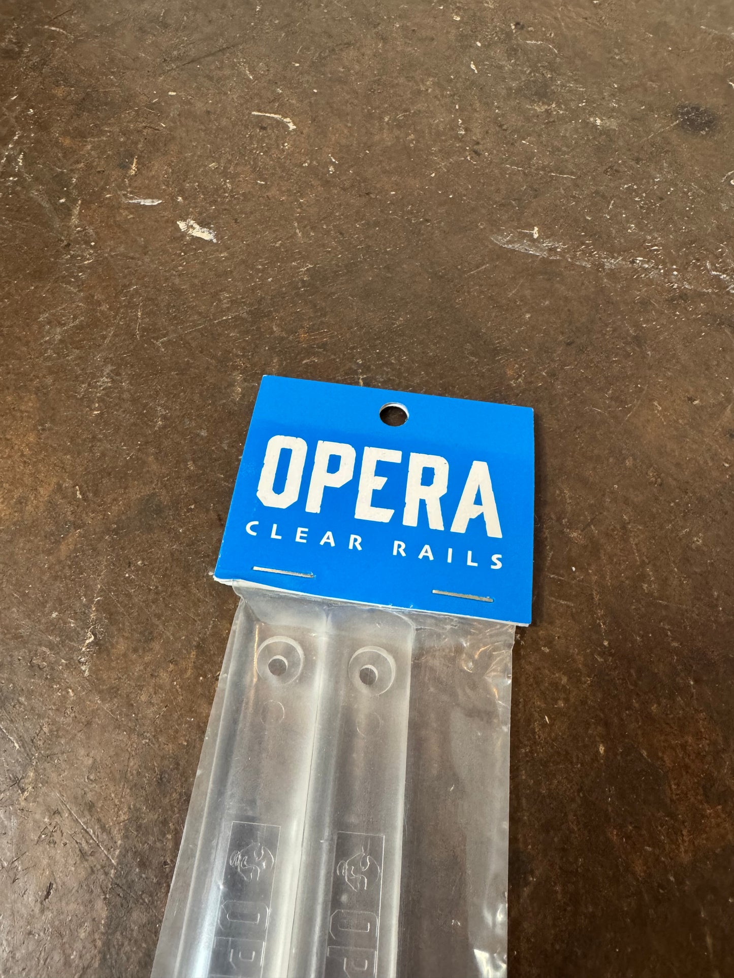 Opera Clear Rails