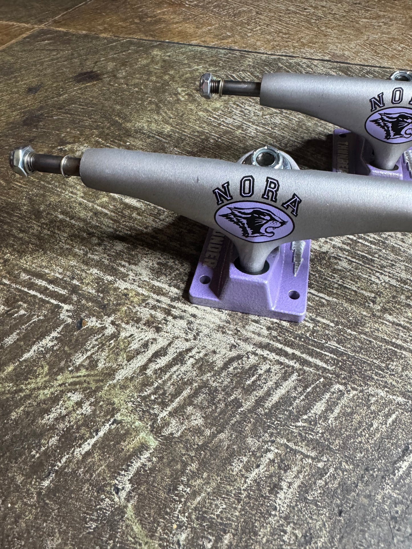 Thunder Nora Campus Raw/ Lavender 149 Trucks