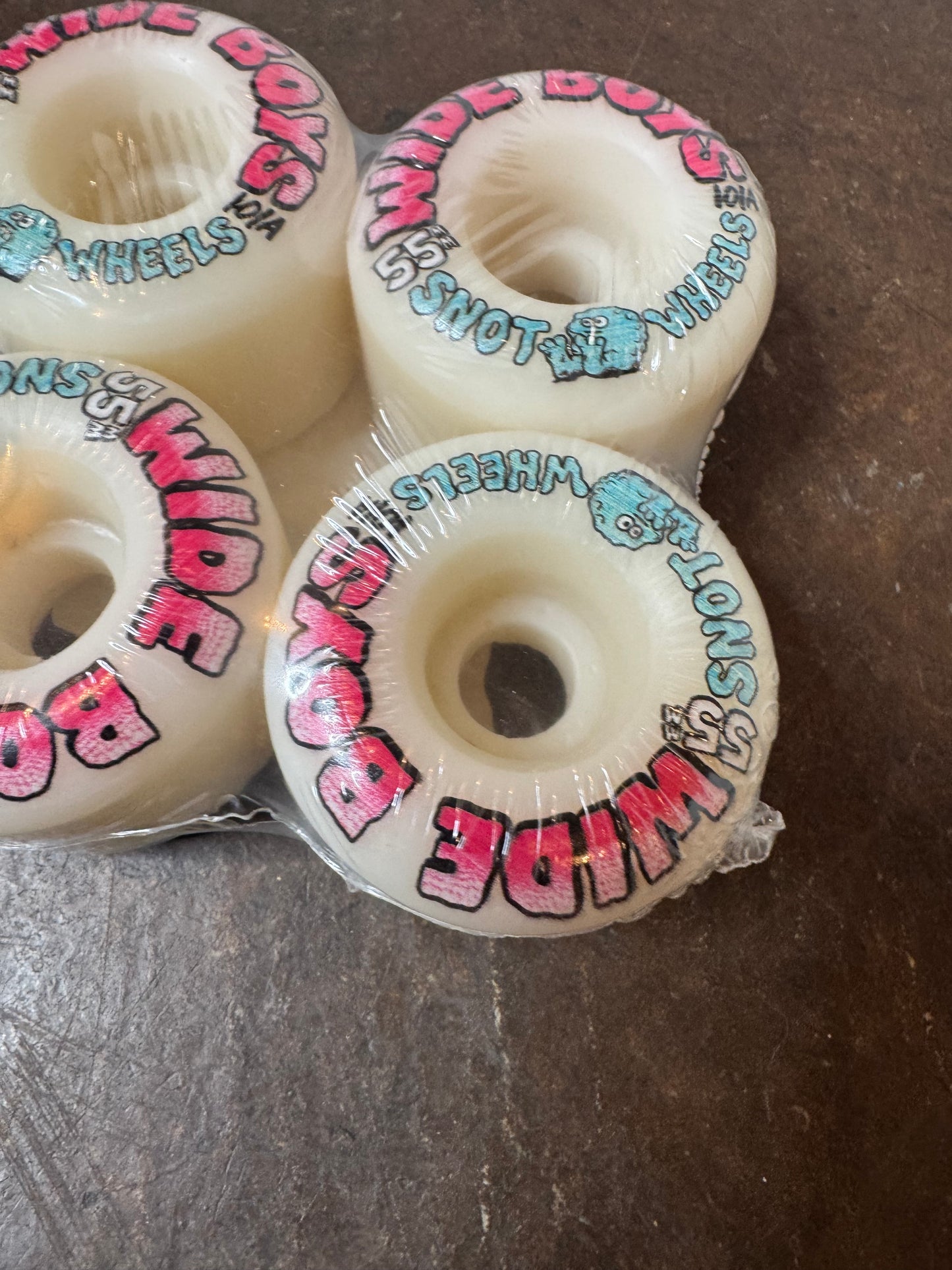 Wide Boys 55mm 101A Glow