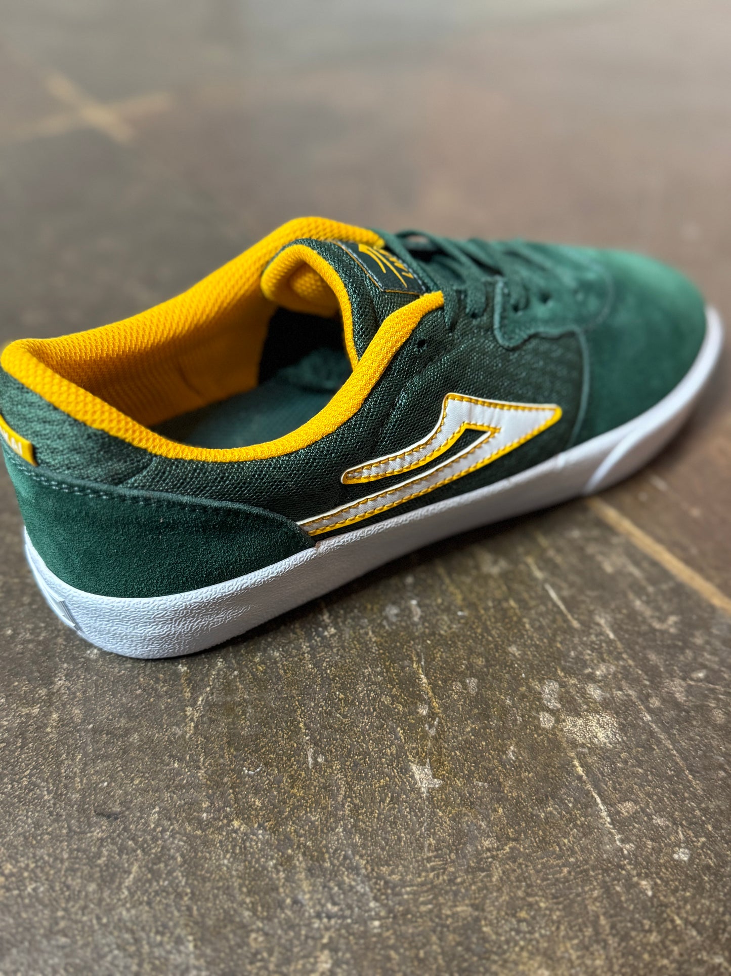 Cardiff - Green/ Yellow