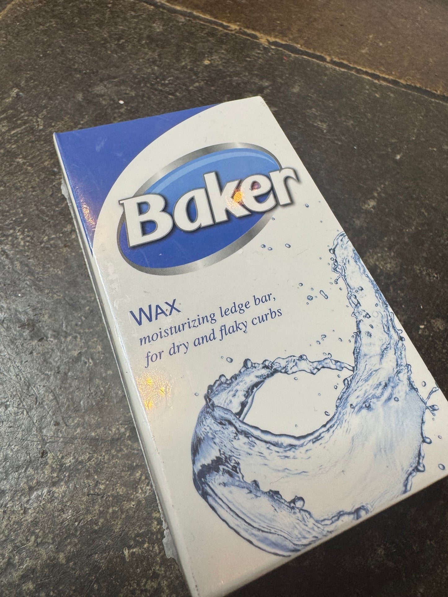 Baker 2000 Curb Wax