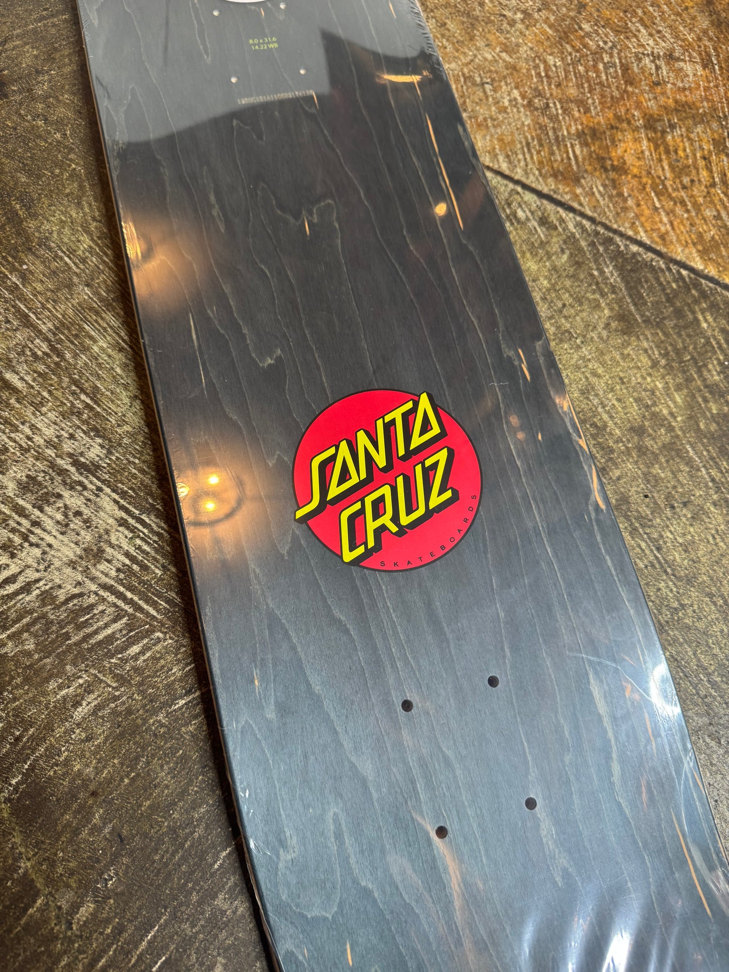 Santa Cruz Screaming Hand Red - 8.0 Deck
