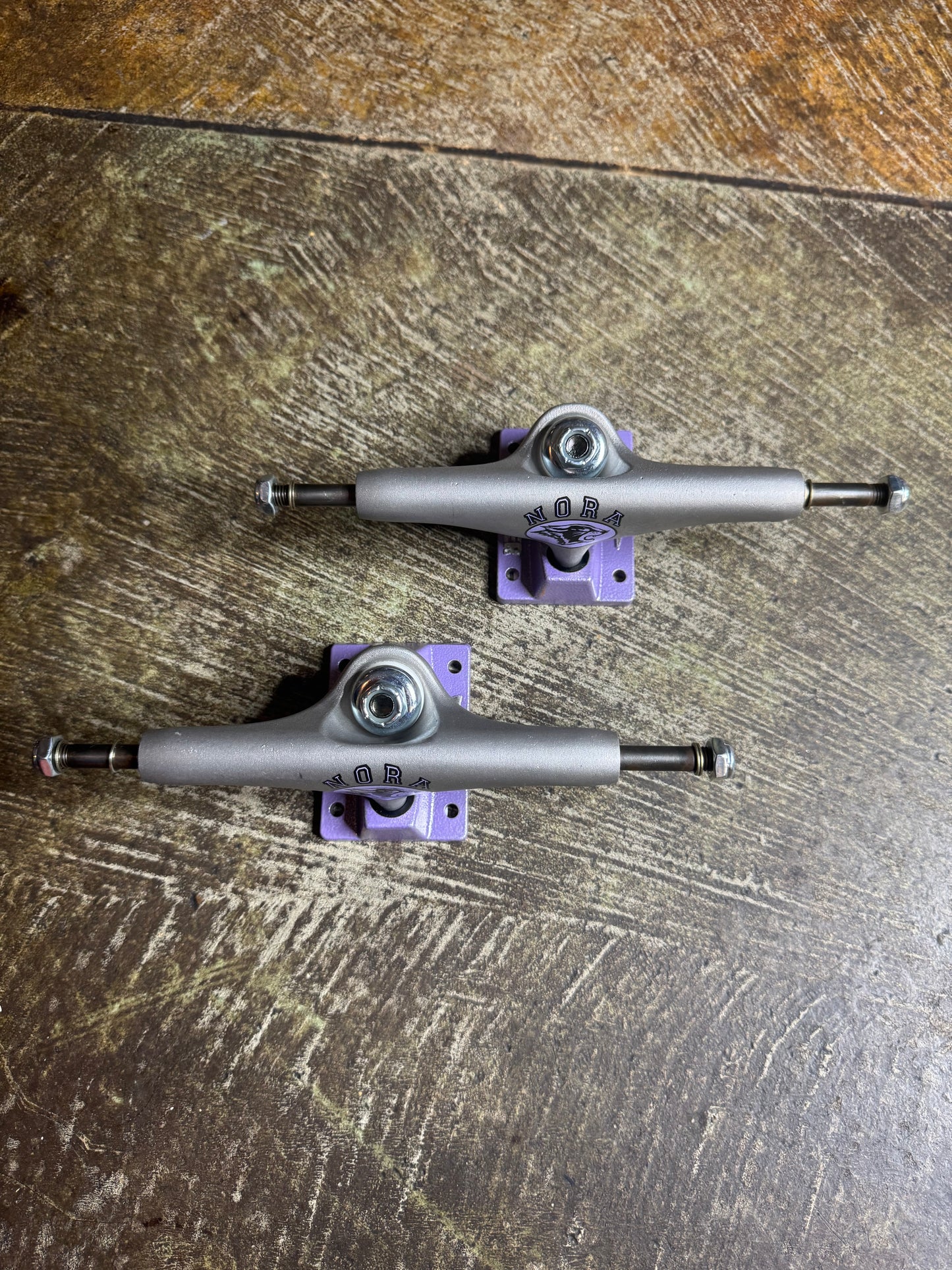 Thunder Nora Campus Raw/ Lavender 149 Trucks