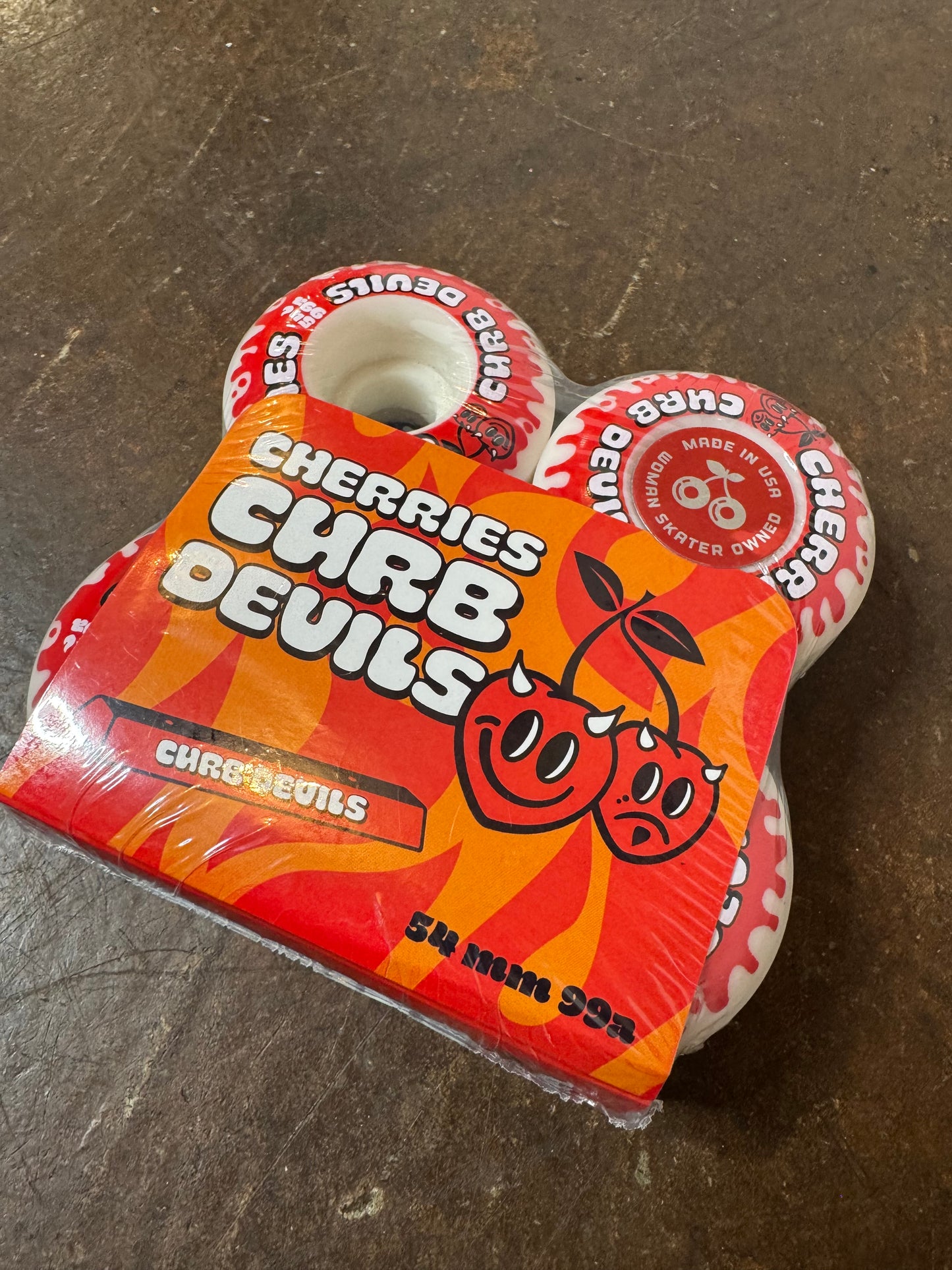 Curb Devils White 54mm 99A Wheels