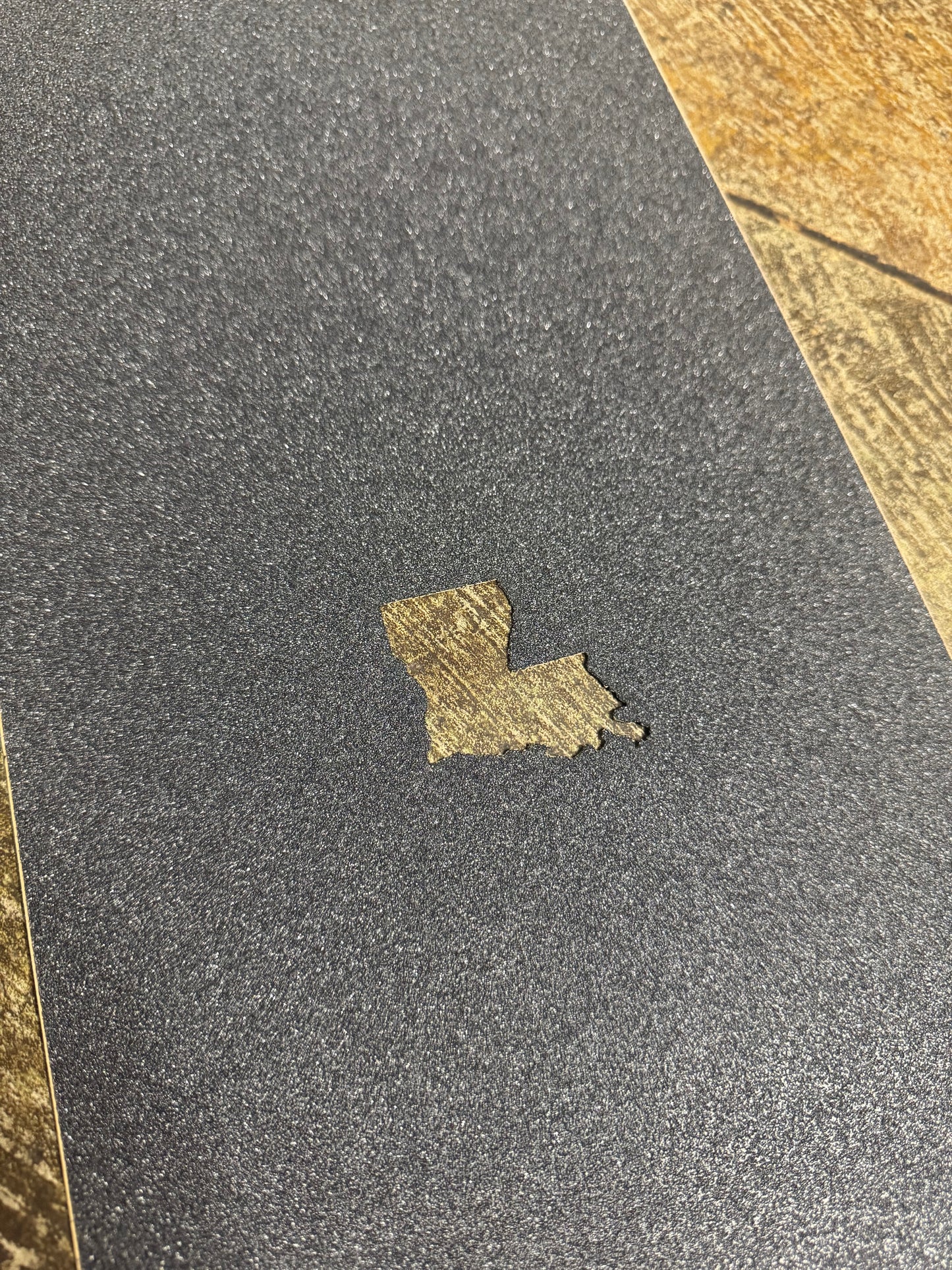 Louisiana Die-Cut Grip