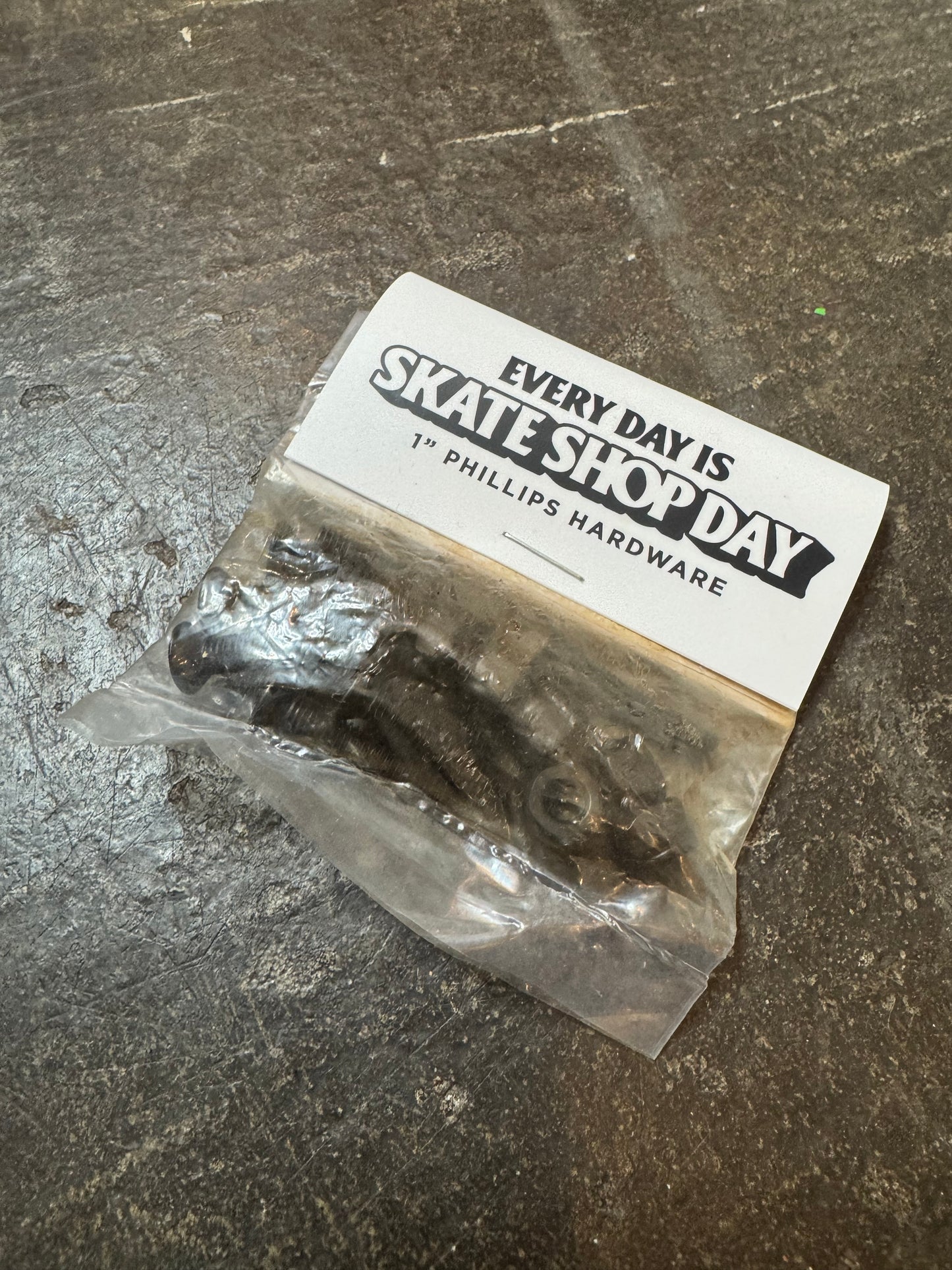 Skateshop Day 2025 1” Hardware