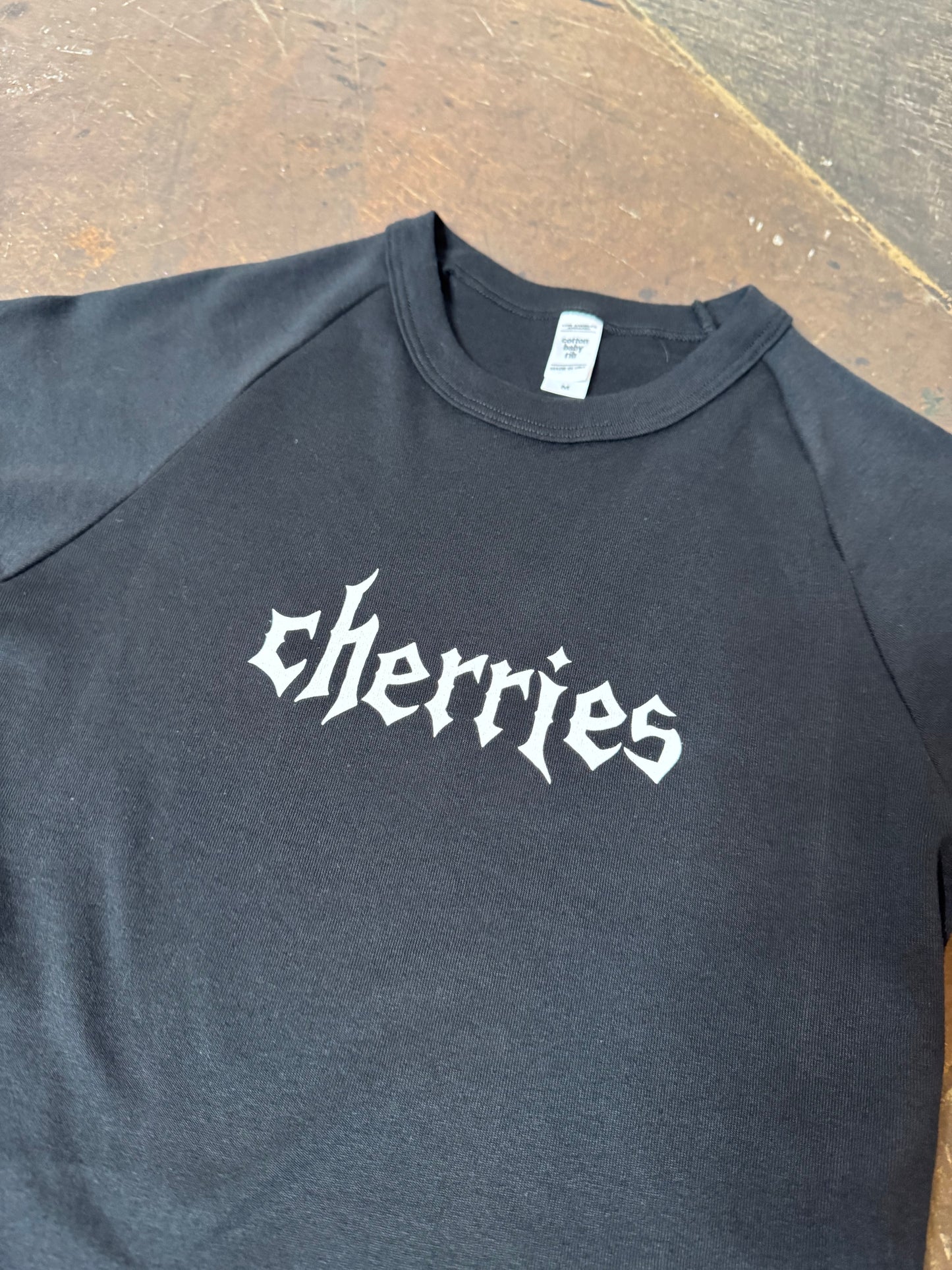 Cherries Babyrib Black Crop Tees
