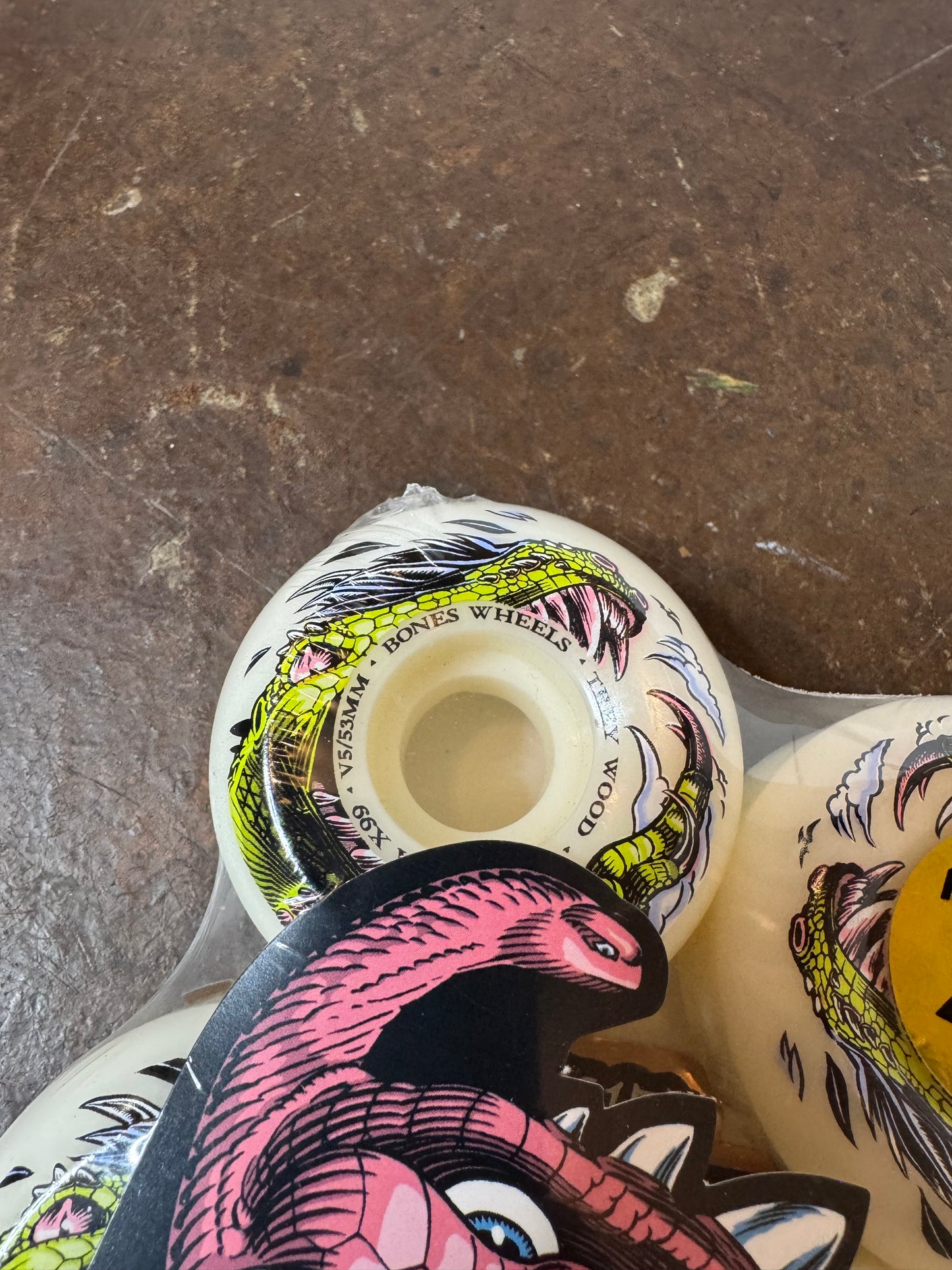 Trey Wood Dino-Sortas 53mm V6 Sidecut X99 Wheels