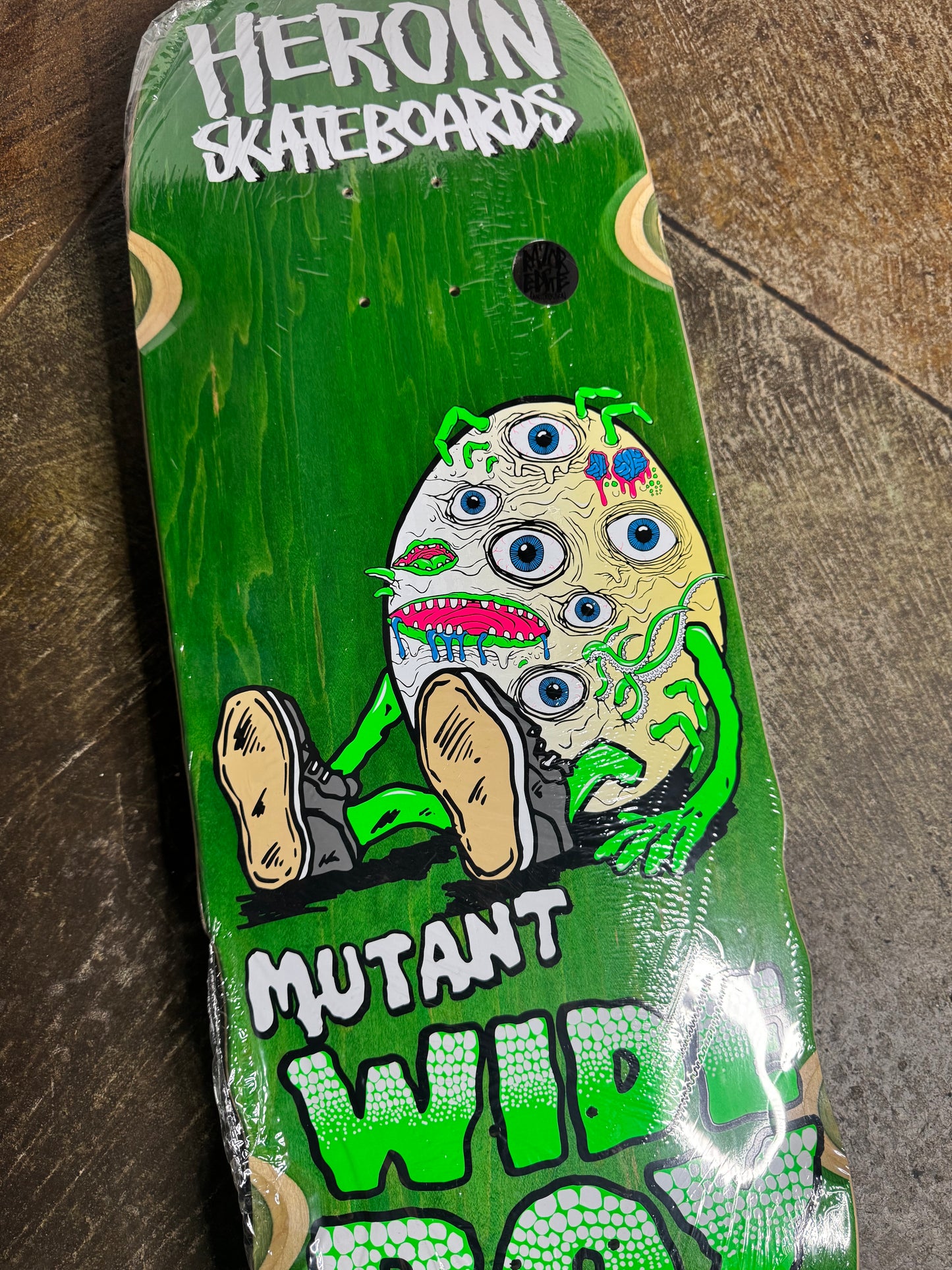 Mutant WIDE BOY Egg Deck - 10.4