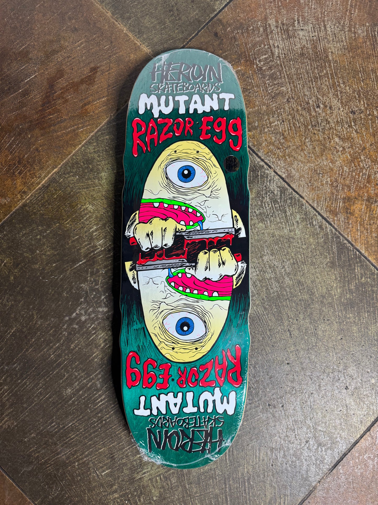 Mutant Razor Egg Deck - 9.5