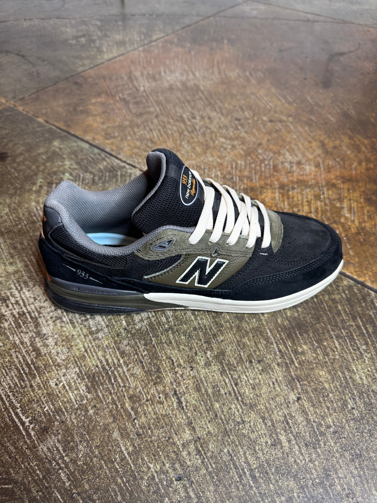 Andrew Reynolds 933 Black/ Olive Shoes