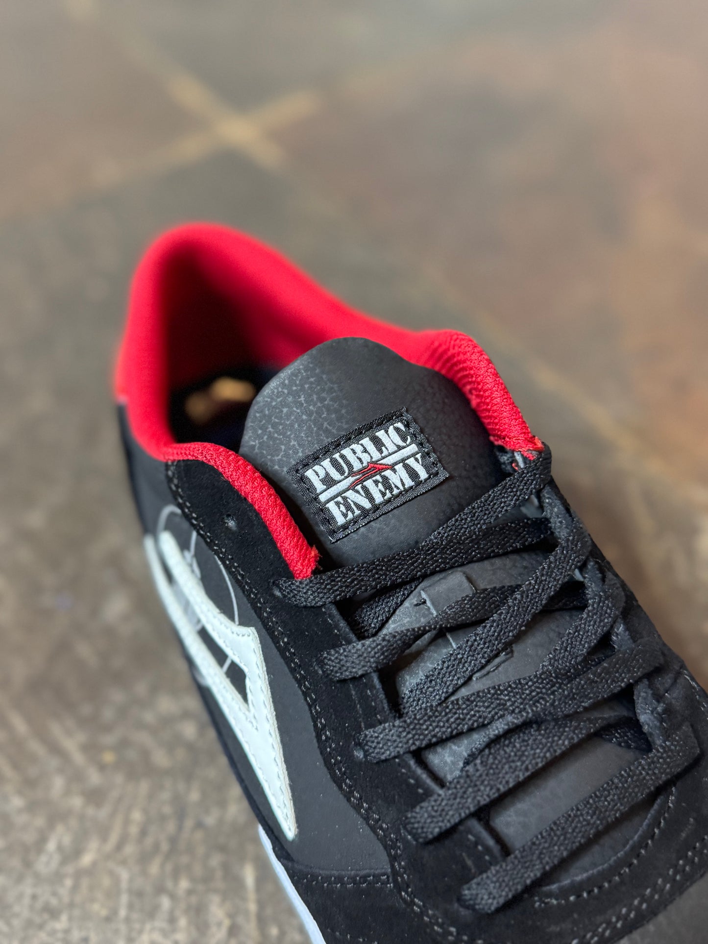 Lakai Public Enemy Collabo Cambridge Black/ Red