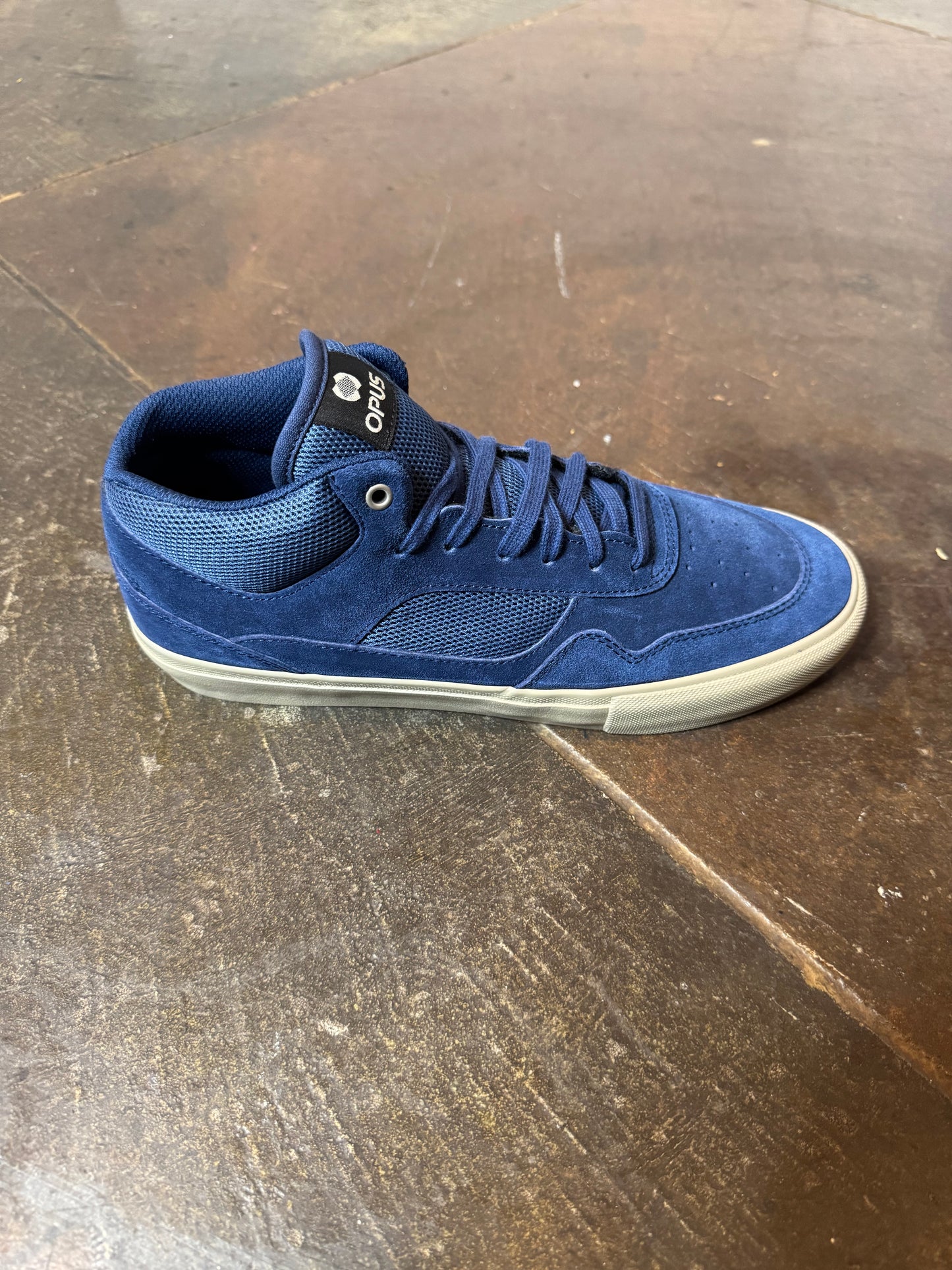 Standard Mids Navy/ Cream