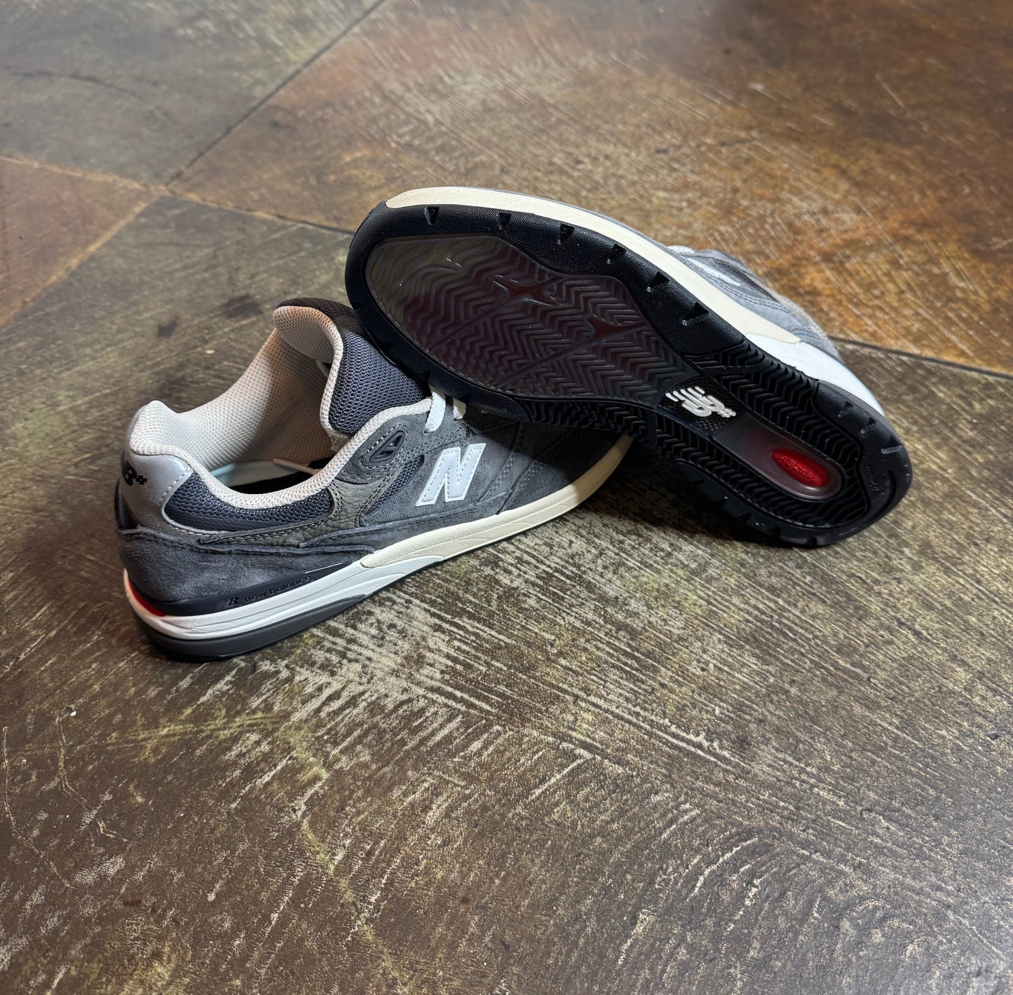 Andrew Reynolds 933 Grey/ White Shoes