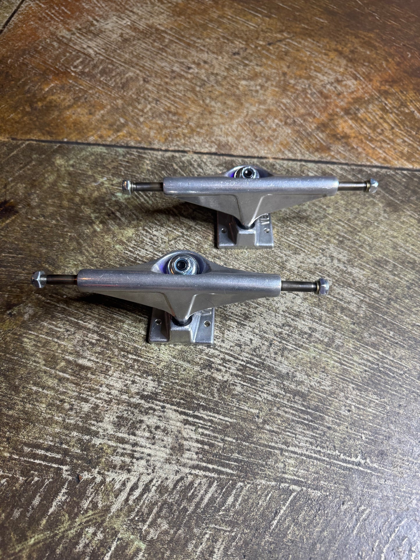 Venture All Polished 5.8 Hi Trucks