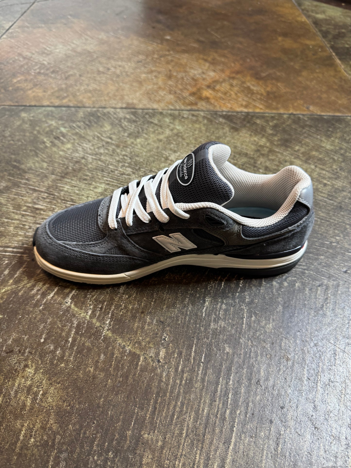 Andrew Reynolds 933 Grey/ White Shoes