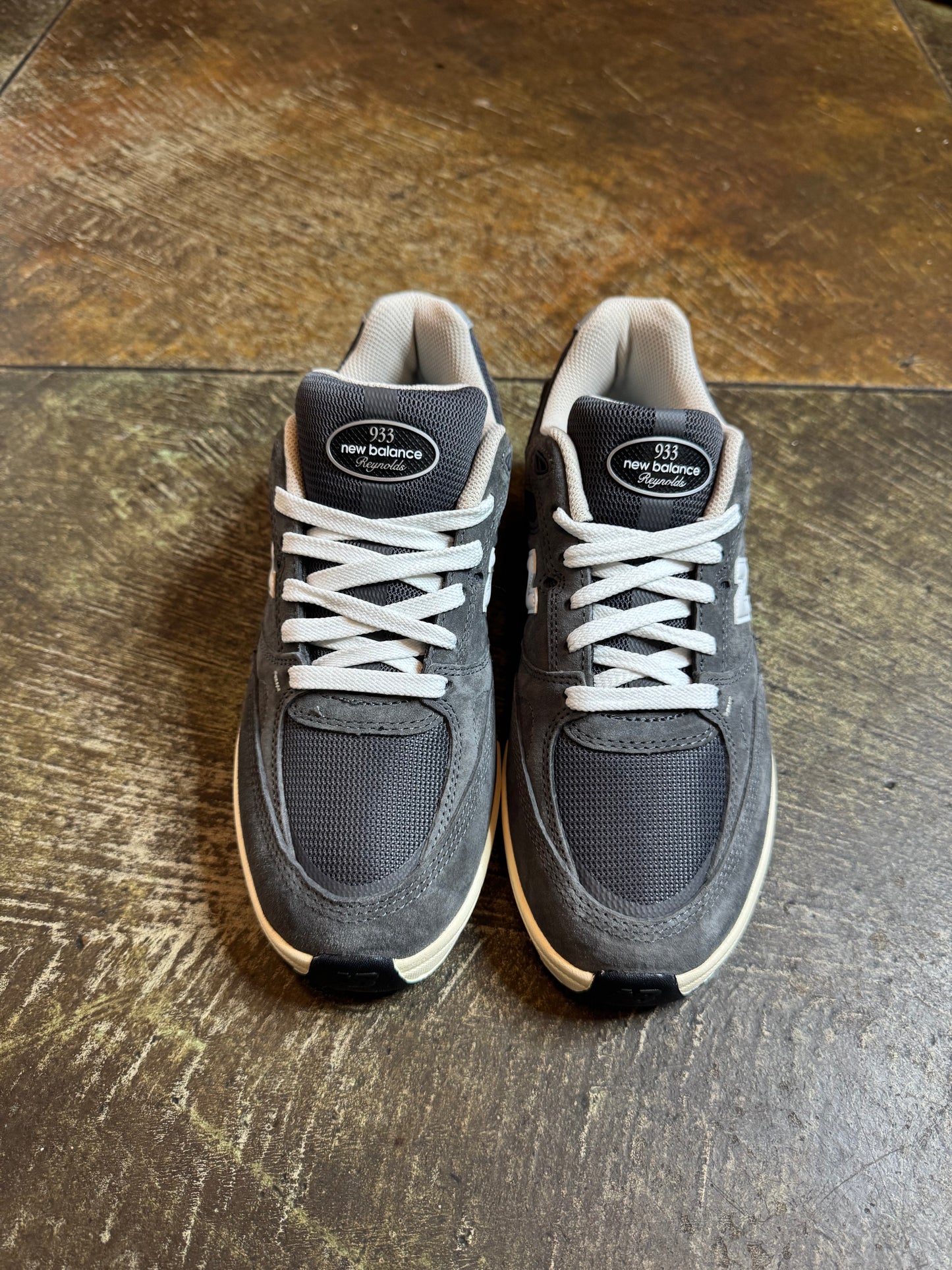 Andrew Reynolds 933 Grey/ White Shoes