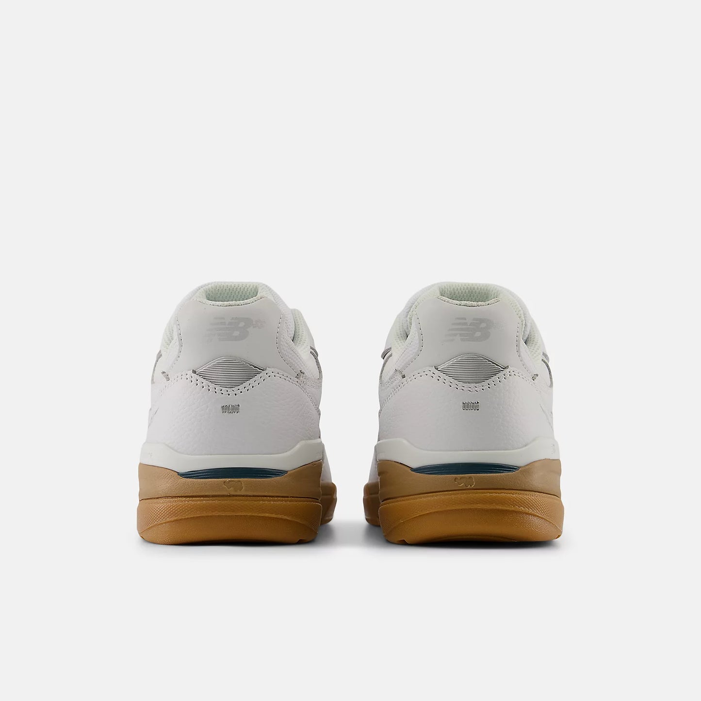 NB Numeric Andrew Reynolds 933 Shoes - White Leather/ Gum